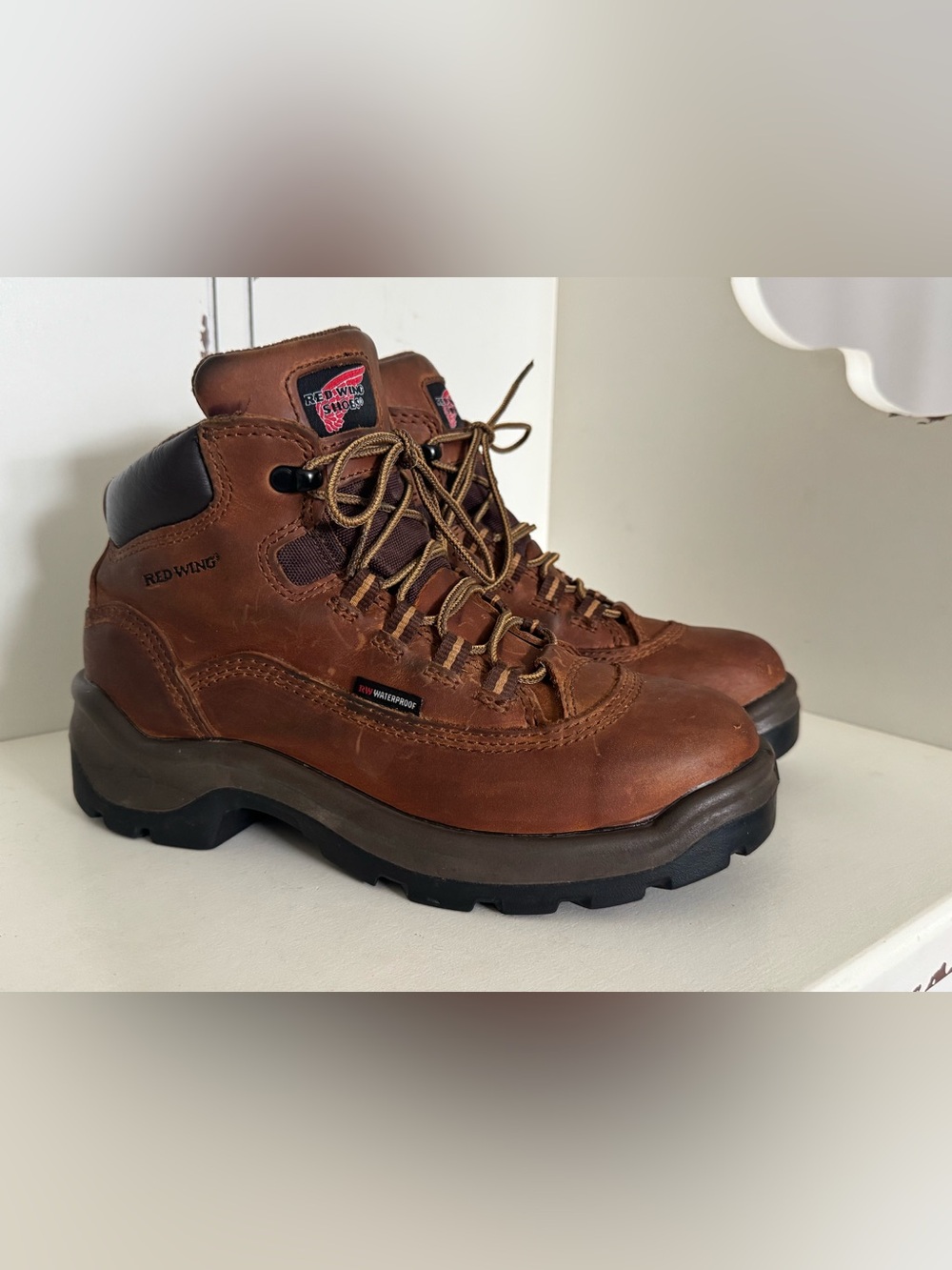 Red Wing Women's FlexBond 2327 Waterproof Steel Toe Work Boots Size 7 D